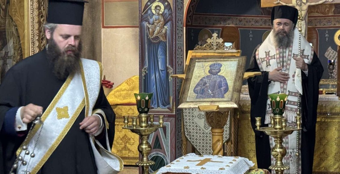 Τρισάγιο-στη-μνήμη-των-πεσόντων-της-Αλώσεως-τέλεσε-ο-Μητροπολίτης-Φλωρίνης