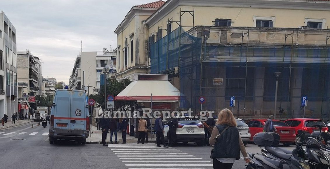 Λαμία:-13-μήνες-χωρίς-αναστολή-στους-3-Ρομά-που-ξήλωσαν-πόρτα-σπιτιού-για-να-το-διαρρήξουν