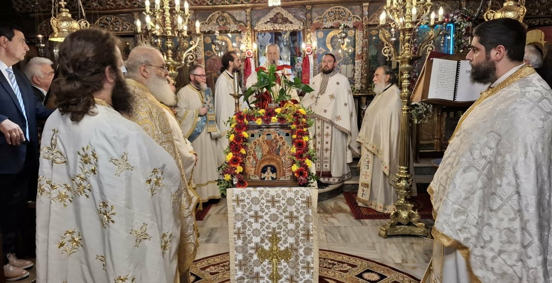 Η-Εορτή-της-Πεντηκοστής-και-της-Αγίας-Τριάδος-στην-Ιερά-Μητρόπολη-Καρυστίας-και-Σκύρου