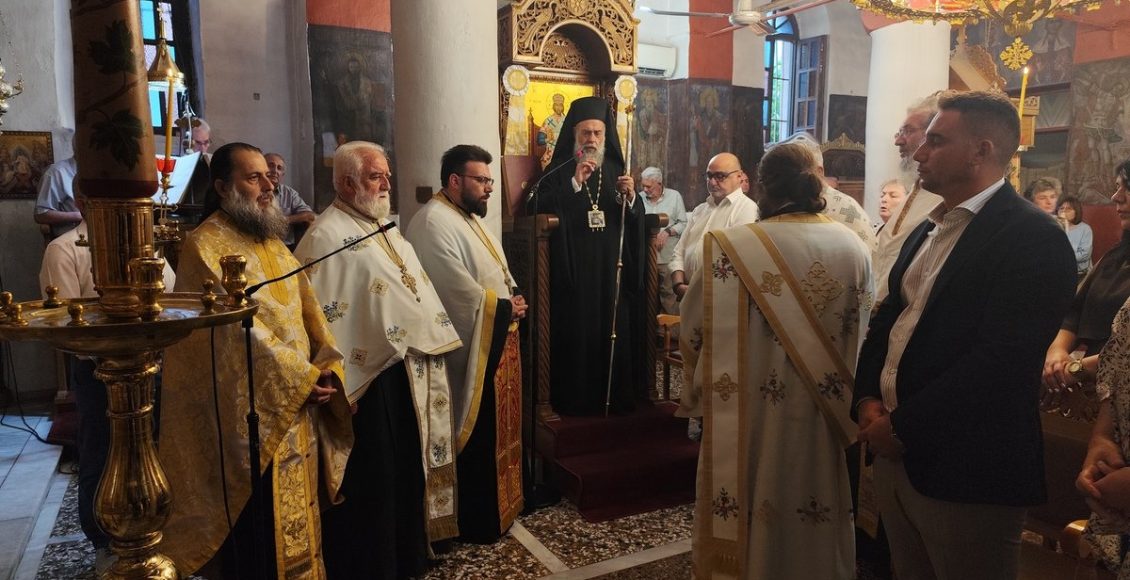 Θεσσαλιώτιδος-Τιμόθεος:-Η-Εκκλησία-καλείται-να-βιώνει-καθημερινά-την-παρουσία-του-Αγίου-Πνεύματος