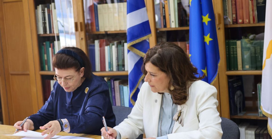 Μενδώνη:-«Πράξη-πολιτικής-βούλησης-και-ηθικού-καθήκοντος-η-επιστροφή-των-48-αρχαιοτήτων,-στην-Κύπρο»