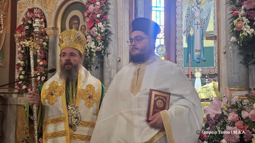 Αιτωλίας-και-Ακαρνανίας-Δαμασκηνός-προς-νέο-Πρεσβύτερο:-«Ως-Ιερεύς-θα-αγωνίζεσαι-για-την-ενότητα»
