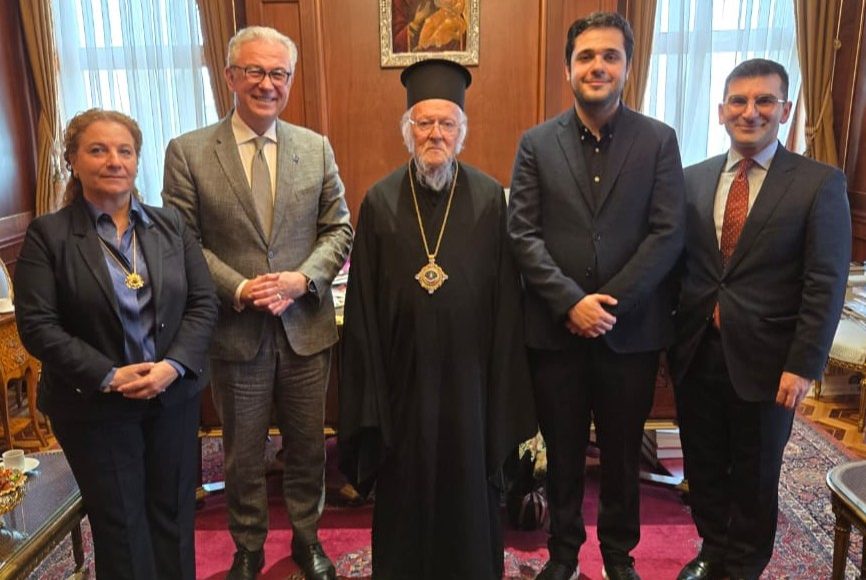 Στον-Οικουμενικό-Πατριάρχη-ο-Θεόδωρος-Ρουσόπουλος