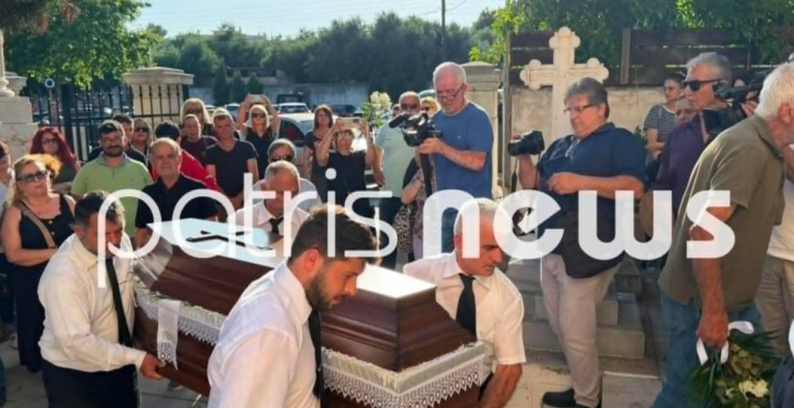 Βουβός-πόνος-στην-κηδεία-της-39χρονης-Βασιλικής-στην-Καλαμάτα-–-Τραγική-φιγούρα-η-αδελφή-της
