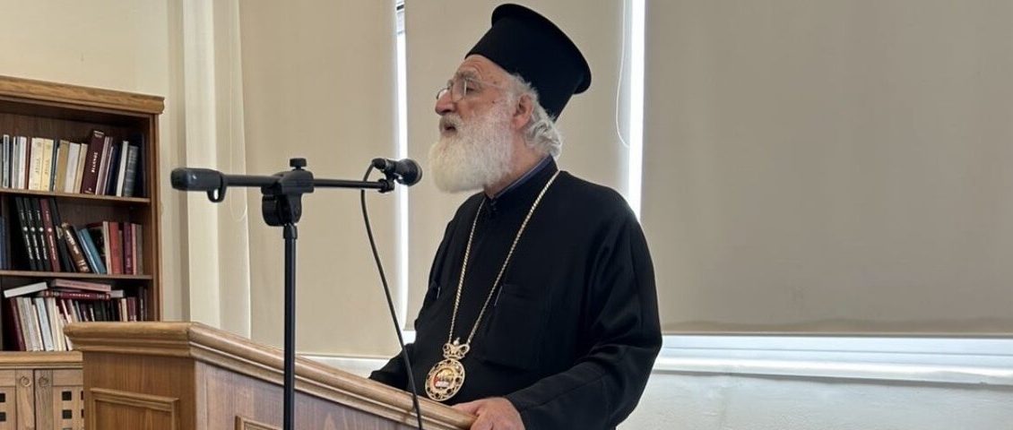 Ιερατική-Σύναξη-στην-Ιερά-Μητρόπολη-Αρκαλοχωρίου
