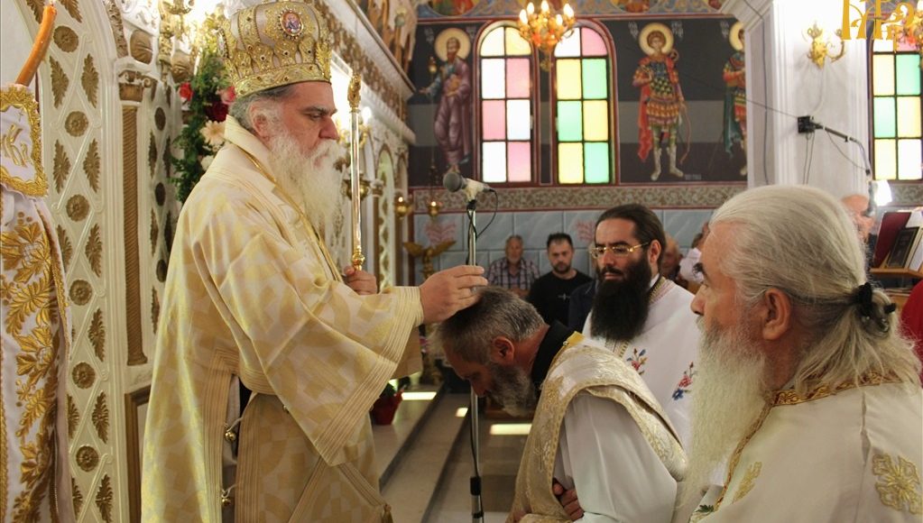 Χειροτονία-νέου-Πρεσβυτέρου-στο-Αστροχώρι-Άρτης