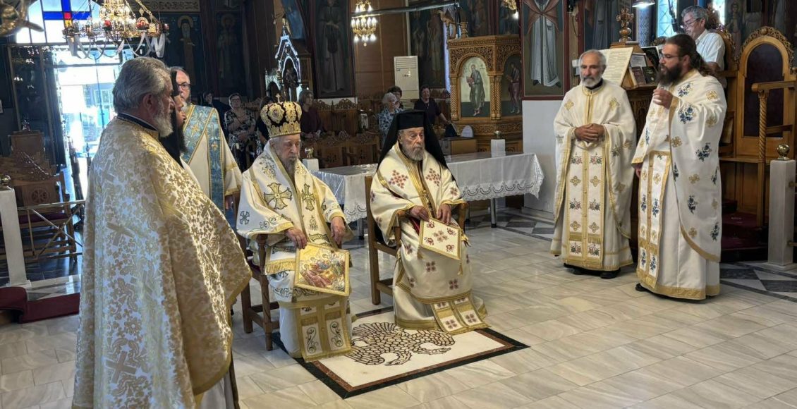 Αρχιερατικό-συλλείτουργο-και-αποκαλυπτήρια-προτομής-στον-Ιερό-Ναό-Αγίας-Τριάδος-Κριεζών