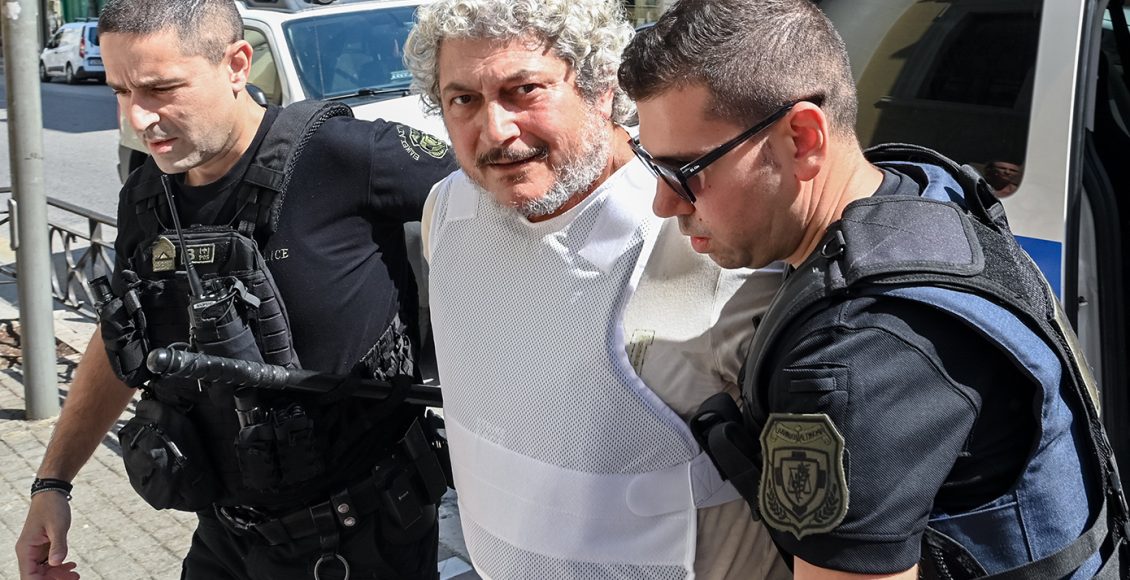 Με-λευκά-μαλλιά-και-μούσια-ο-Τζέιμς-Δαλαμάγκας-–-Κρυβόταν-στο-Αίγιο-επί-27-χρόνια-μετά-τη-δολοφονία-στην-Αυστραλία