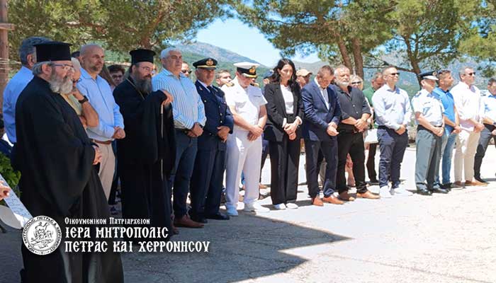 Στην-τελετή-μνήμης-πεσόντων-Αστυνομικών-ο-Πέτρας-Γεράσιμος