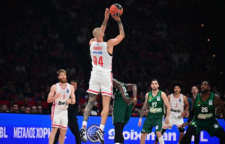 greek-basketball-league:-Επικράτηση-του-Ολυμπιακού-επί-του-Παναθηναϊκού-και-2-1-προβάδισμα-στις-νίκες