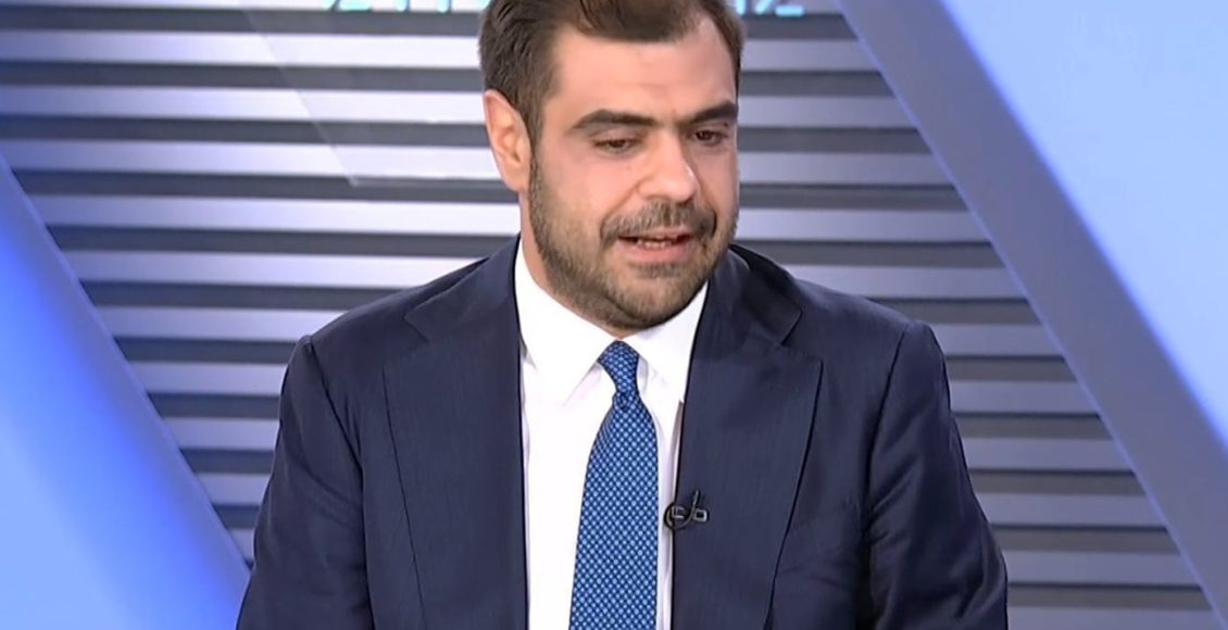 Μαρινάκης:-Οι-εκλογές-θα-διεξαχθούν-το-2027-–-Η-κυβέρνηση-υλοποιεί-τις-δεσμεύσεις-της-για-αύξηση-μισθών-και-επενδύσεων