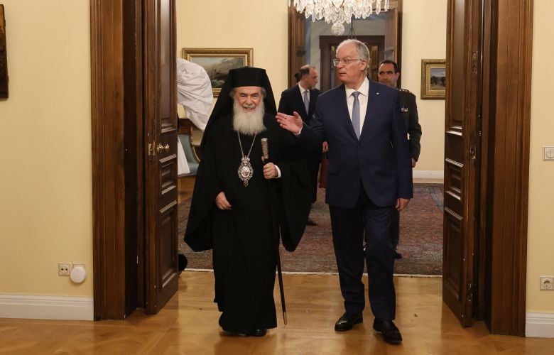 Τασούλας-προς-στον-Πατριάρχη-Ιεροσολύμων:-«Θα-συνεχίσουμε-να-στηρίζουμε-τους-καθημερινούς-σας-αγώνες-με-κάθε-δυνατό-τρόπο»