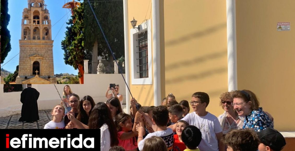 Χτύπησαν-ξανά-οι-καμπάνες-στο-εμβληματικό-κωδωνοστάσιο-των-24-μ.-στη-Σύμη-Μενδώνη:-«Μέρα-γιορτής»