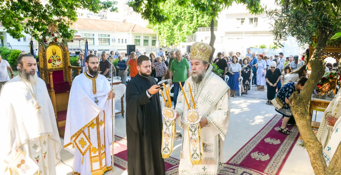 Σερρών-Θεολόγος:-«Οι-Σερραίοι-τιμούν-με-βαθιά-ευλάβεια-τον-Άγ.-Λουκά-τον-ιατρό»