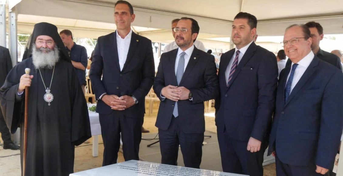 Αγιασμός-και-κατάθεση-θεμελίου-λίθου-για-τις-υπό-ανέγερση-κατοικίες-στη-Λεμεσό