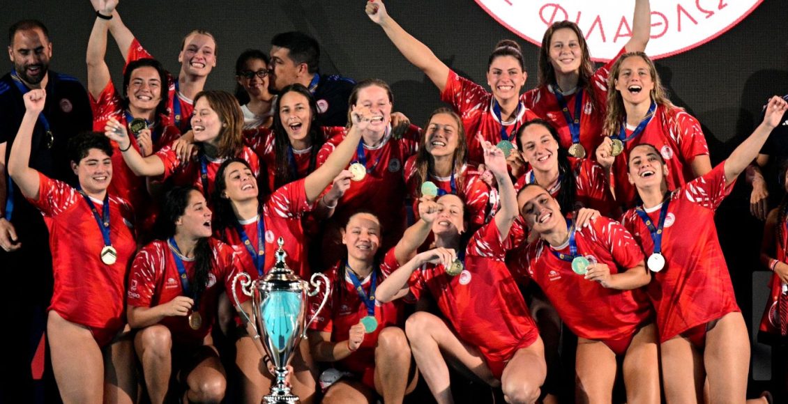 champions-league-πόλο-Γυναικών:-Η-απονομή-της-κούπας-στον-πρωταθλητή-Ευρώπης-Ολυμπιακό
