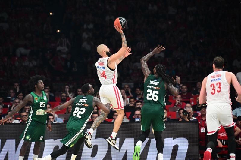 greek-basketball-league:-Όλα-τα-βλέμματα-στραμμένα-στο-ΣΕΦ-για-τον-5ο-τελικό-μεταξύ-Ολυμπιακού-και-Παναθηναϊκού