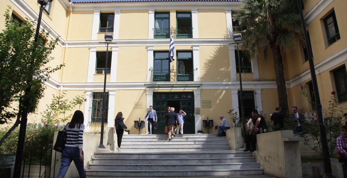 Προφυλακίστηκαν-7-από-τους-9-κατηγορούμενους-για-το-κύκλωμα-ναρκωτικών-στα-Βόρεια-Προάστια-–-Οι-συνομιλίες-που-τους-«έκαψαν»