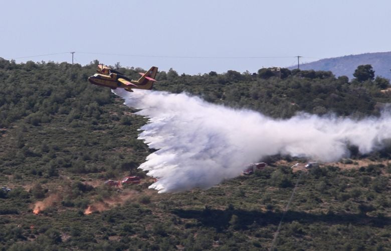 Υπό-μερικό-έλεγχο-η-φωτιά-στην-Ανθήλη-Φθιώτιδας