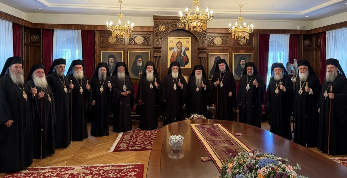 Ο-Σάμου-Ευσέβιος-στα-ονομαστήρια-του-Καλαβρύτων-Ιερωνύμου-και-του-Αρχιεπισκόπου-Ιερωνύμου