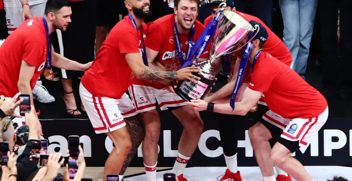 Βεζένκοβ:-Η-Ένωση-των-παικτών-της-euroleague-τον-ανέδειξε-mvp-της-σεζόν