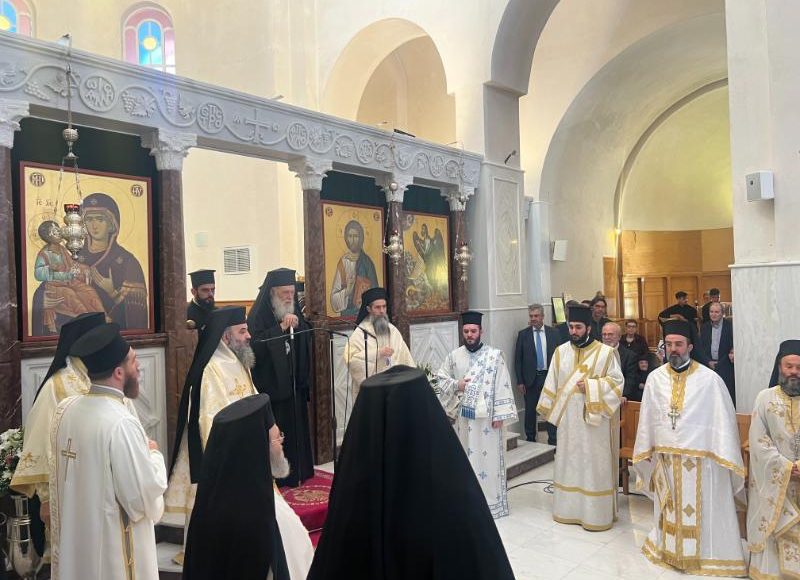 Ο-Μητροπολίτης-Φλωρίνης-στα-ονομαστήρια-του-Αρχιεπισκόπου-Ιερωνύμου