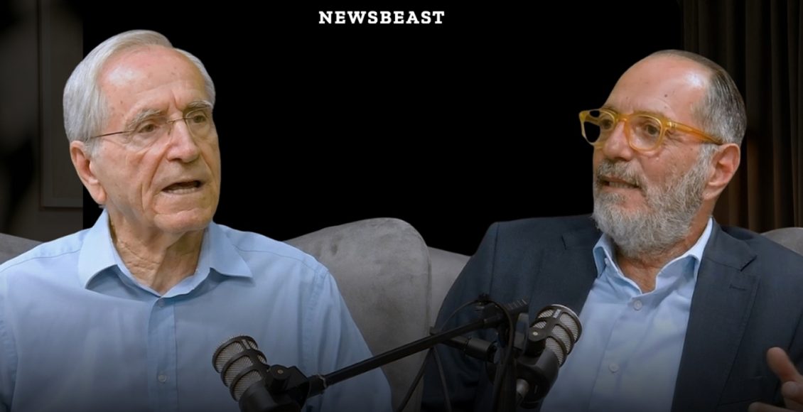 Πάνος-Σόμπολος-στο-newsbeast:-Χτυπούσα-πόρτες-ξένων-σπιτιών-για-να-βρω-σταθερό-τηλέφωνο-–-Προτιμώ-να-χάσω-την-πρωτιά-για-να-διασταυρώσω-την-είδηση