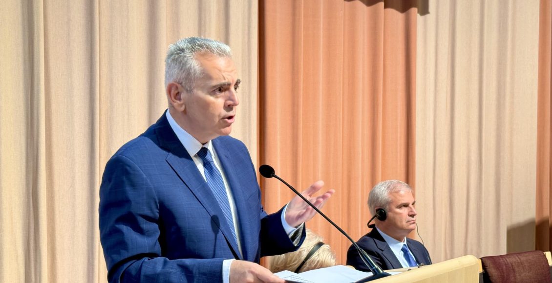 Μ.-Χαρακόπουλος:-Η-Ευρώπη-απροετοίμαστη-στον-αναθεωρητισμό-που-επανακάμπτει-ως-απειλή