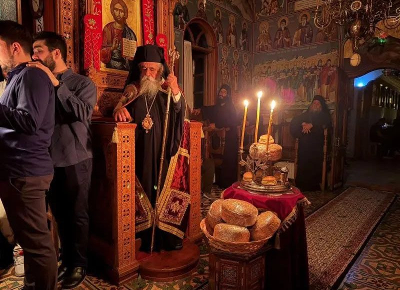 Με-κατάνυξη-η-τετραήμερη-επίσκεψη-του-Μητροπολίτη-Ηλείας-στο-Άγιον-Όρος
