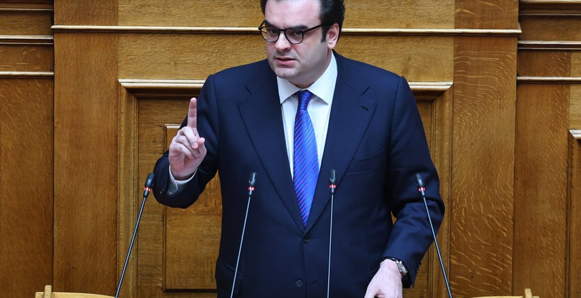 Κυριάκος-Πιερρακάκης:-Περισσότεροι-από-100.000-συμπολίτες-μας-θα-δουν-άμεσα-τη-δόση-τους-να-μειώνεται-ραγδαία