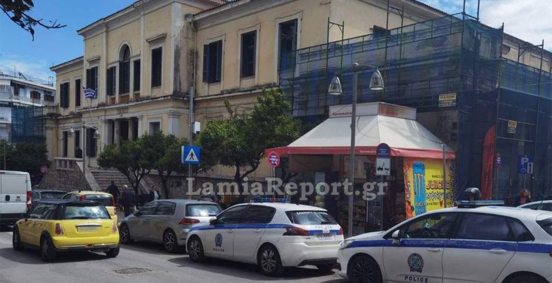 «Δεν-έχουμε-ούτε-ευρώ-κι-αυτοί-γυρίζουν-ελεύθεροι-με-τα-λεφτά-μας»:-Οργή-για-τη-νέα-αναβολή-στη-δίκη-για-τις-απάτες-Ρομά