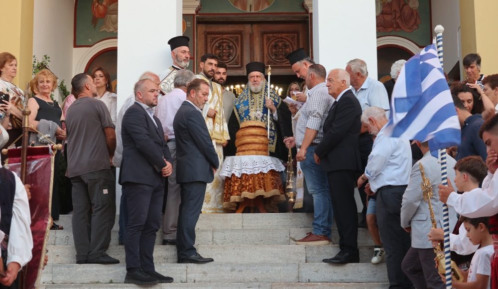Ο-Μητροπολίτης-Σύρου-στην-Κύθνο-για-την-εορτή-των-Αγίων-Αποστόλων-Πέτρου-και-Παύλου