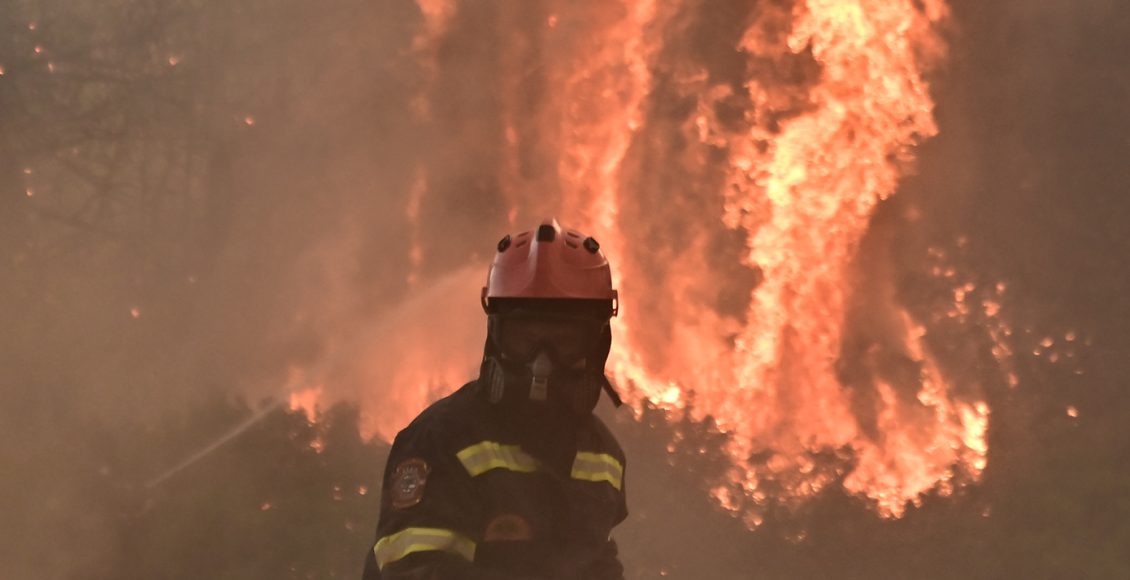 Χειροπέδες-σε-τρία-άτομα-για-φωτιές-από-αμέλεια-σε-Πρέβεζα-και-Χαλκιδική