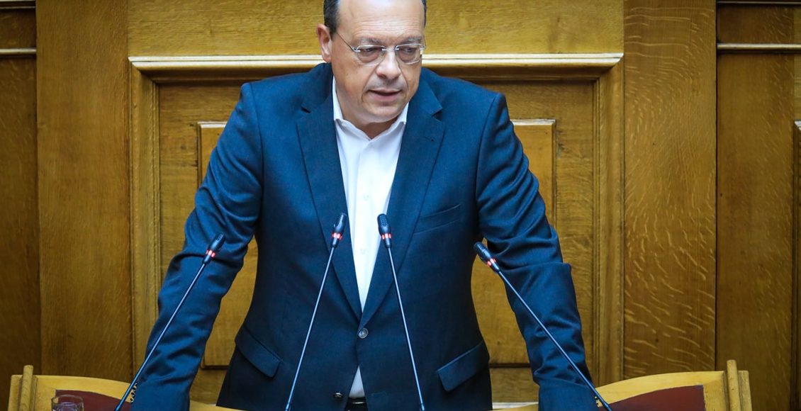 Φάμελλος:-«Η-τρομοκρατία,-η-απειλή-κατά-της-ζωής-και-η-άσκηση-βίας-δεν-έχουν-καμία-απολύτως-θέση-σε-μια-δημοκρατική-κοινωνία»