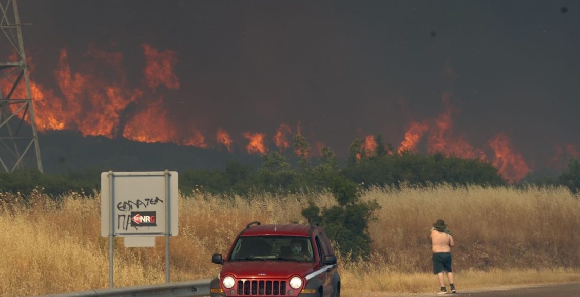 Συνελήφθη-43χρονος-για-τη-φωτιά-στο-Καλαπόδι-Φθιώτιδας:-Έκανε-εργασίες-με-θεριζοαλωνιστική-μηχανή