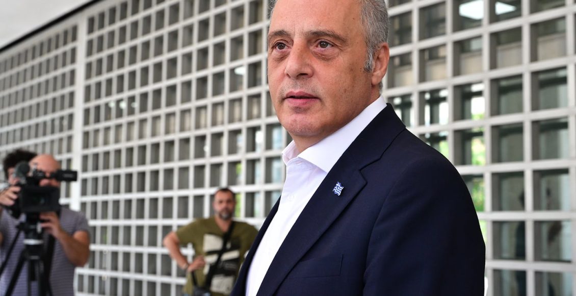 Στη-Βουλή-αναμένεται-να-διαβιβαστεί-η-αναφορά-Βελόπουλου-για-τους-ποινικούς-κώδικες