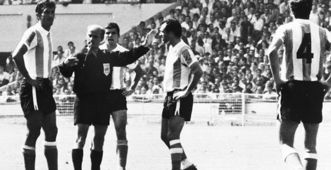 Αντόνιο-Ρατίν:-Ο-άνθρωπος-που-οδήγησε-στη…-γέννηση-της-κόκκινης-κάρτας