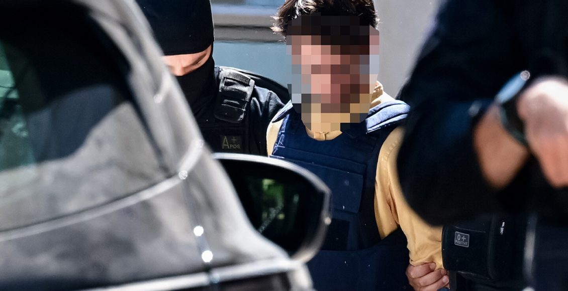 Στα-δικαστήρια-της-Ευελπίδων-οι-δύο-42χρονοι-για-την-υπόθεση-της-marfin-–-Σήμερα-η-απολογία-τους