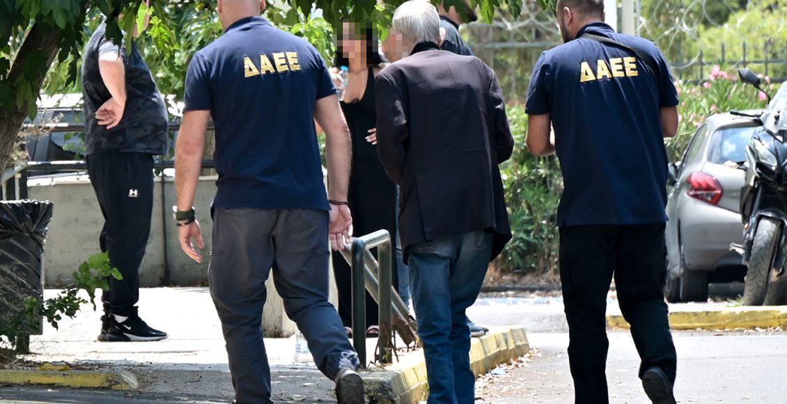 Προφυλακίστηκε-ο-76χρονος-για-την-πυρκαγιά-στο-Σισμανόγλειο-–-«Άφησα-το-τσιγάρο-στο-σεντόνι-του-κρεβατιού-και-άρπαξε-φωτιά»