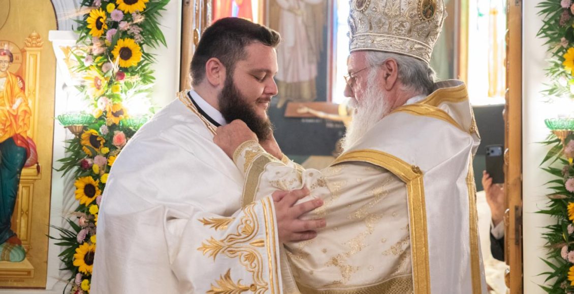 Μητρόπολη-Ιλίου:-Χειροτονία-πρεσβυτέρου-Καλλινίκου-Ζωγράφου