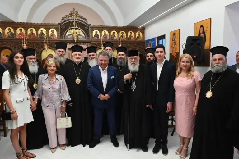 Ο-Μητροπολίτης-Φλωρίνης-στα-θυρανοίξια-του-Ιερού-Ναού-του-Αγίου-Παϊσίου-στην-Καβάλα
