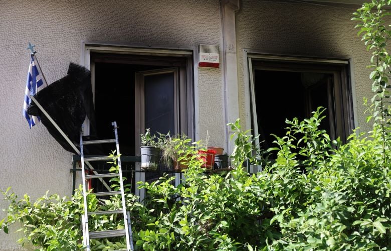 Τραγωδία-στα-Πατήσια-σε-διαμέρισμα-με-φωτιά:-Νεκρή-είναι-μια-γυναίκα