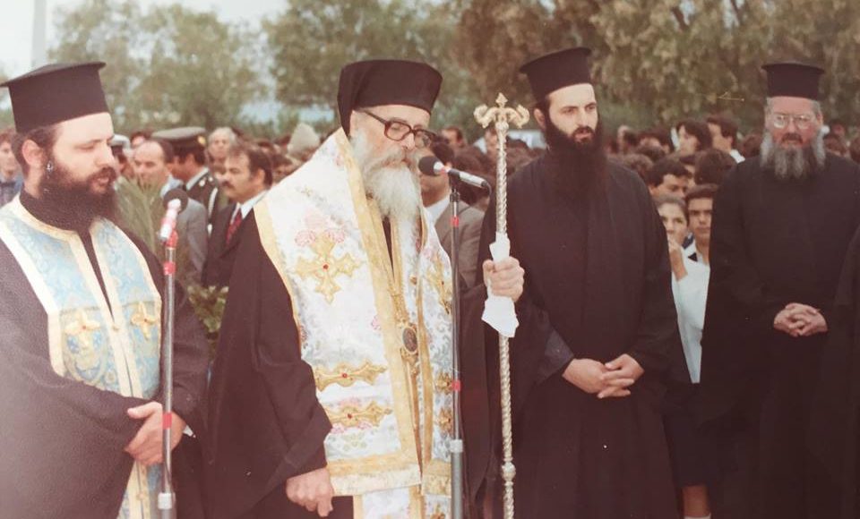 Μνημόσυνο-για-τον-Μητροπολίτη-πρώην-Ύδρας-κυρό-Ιερόθεο