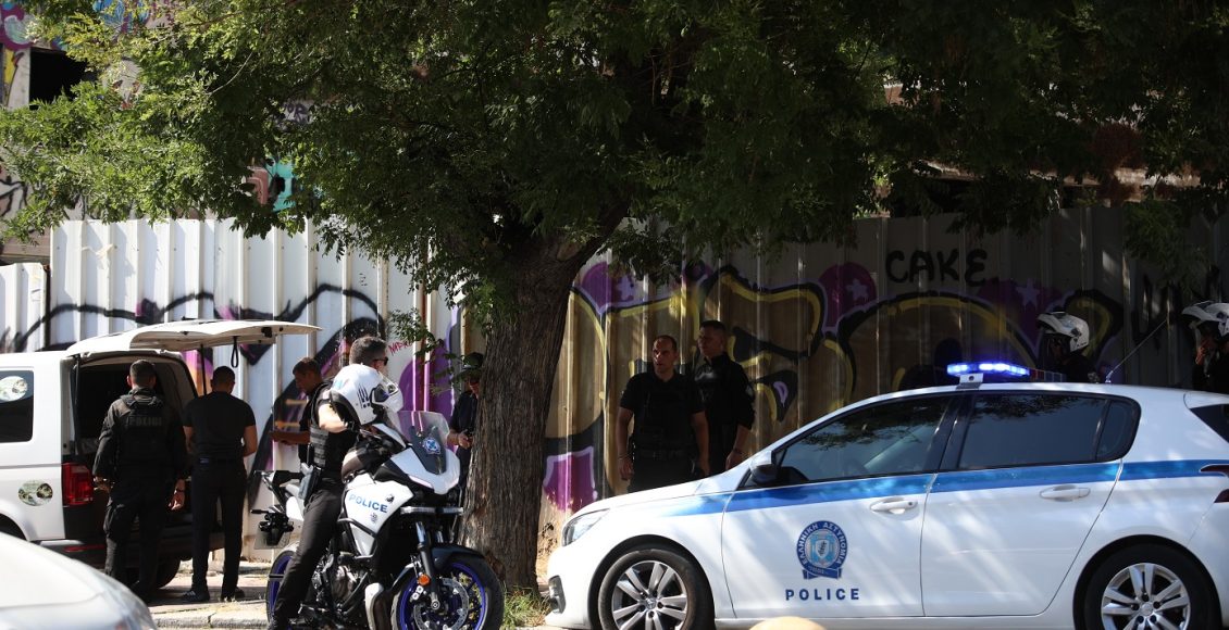Θρίλερ-με-τη-σορό-που-βρέθηκε-σε-βαλίτσα-στην-Κυψέλη-–-Η-αστυνομία-εξετάζει-εάν-είναι-η-Γιου-Τινγκ-που-εξαφανίστηκε-από-τη-Λούτσα