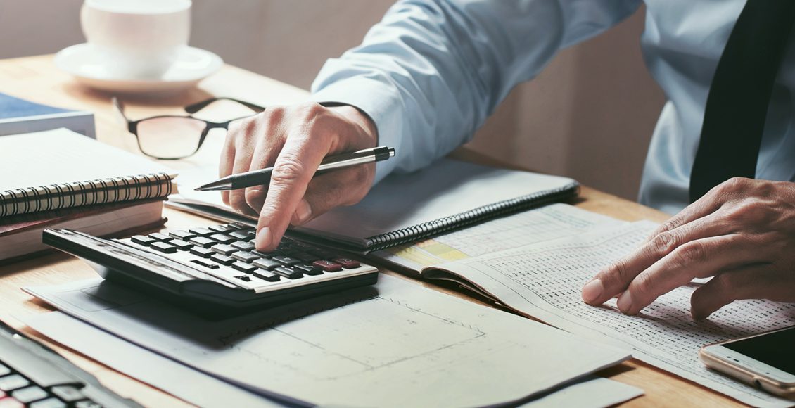 Στο-μικροσκόπιο-8.650-υπόχρεοι-για-πόθεν-έσχες-–-Γιατροί,-δημοσιογράφοι-και-υπάλληλοι-πολεοδομιών-στη-λίστα
