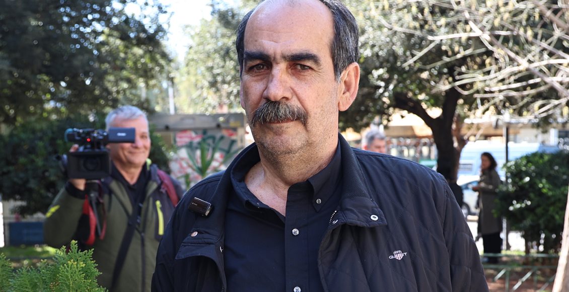 Στο-εδώλιο-ο-Γιώργος-Ξυλούρης-και-για-το-αδίκημα-της-ψευδούς-κατάθεσης-–-Ο-«φραπές»-και-η-στάση-του-στην-Εξεταστική