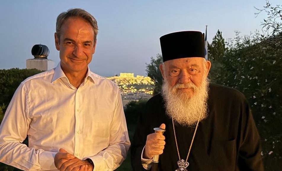 Δείπνο-Μητσοτάκη-–-Αρχιεπισκόπου-Ιερώνυμου-το-βράδυ-της-Δευτέρας