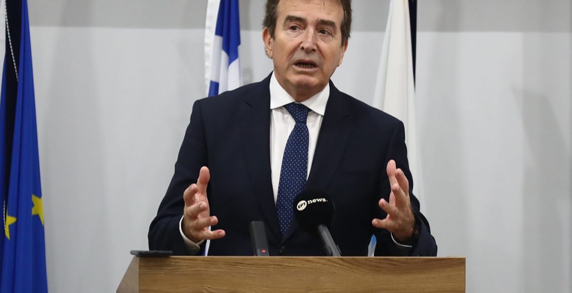 Χρυσοχοΐδης:-Η-λογοδοσία-δεν-περιορίζει-την-Αστυνομία,-την-κάνει-καλύτερη