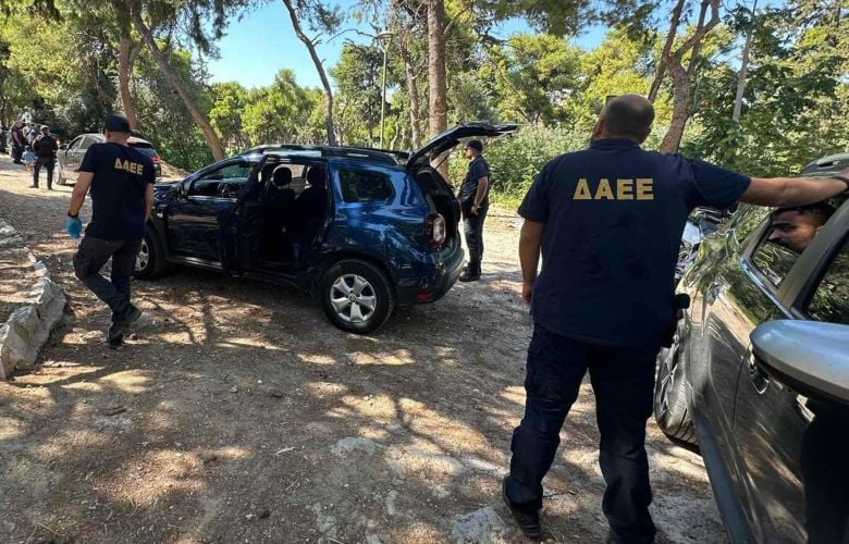 Τρεις-συλλήψεις-για-την-πυρκαγιά-στο-παλιό-κτίριο-του-Μπάντμιντον-στο-Πάρκο-Γουδή