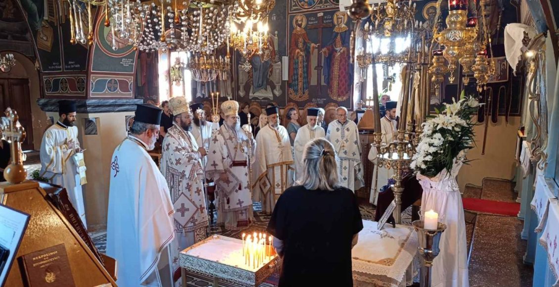 Οι-Μητροπολίτες-Αυστρίας-και-Κυδωνίας-στον-Ιερό-Ναό-Ευαγγελισμού-της-Θεοτόκου-Στερνών-Ακρωτηρίου